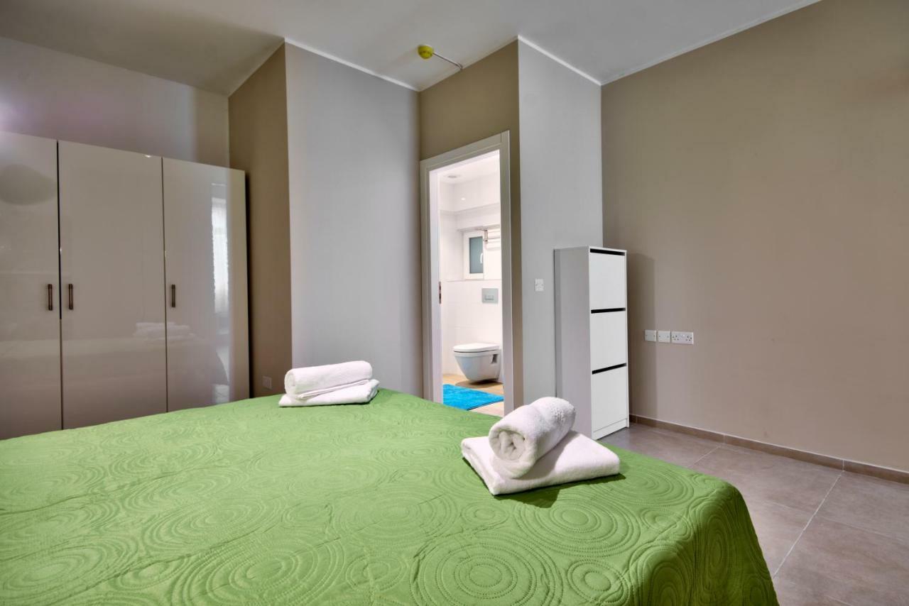 Saint Julian's Spinola Park Heights Apartment מראה חיצוני תמונה